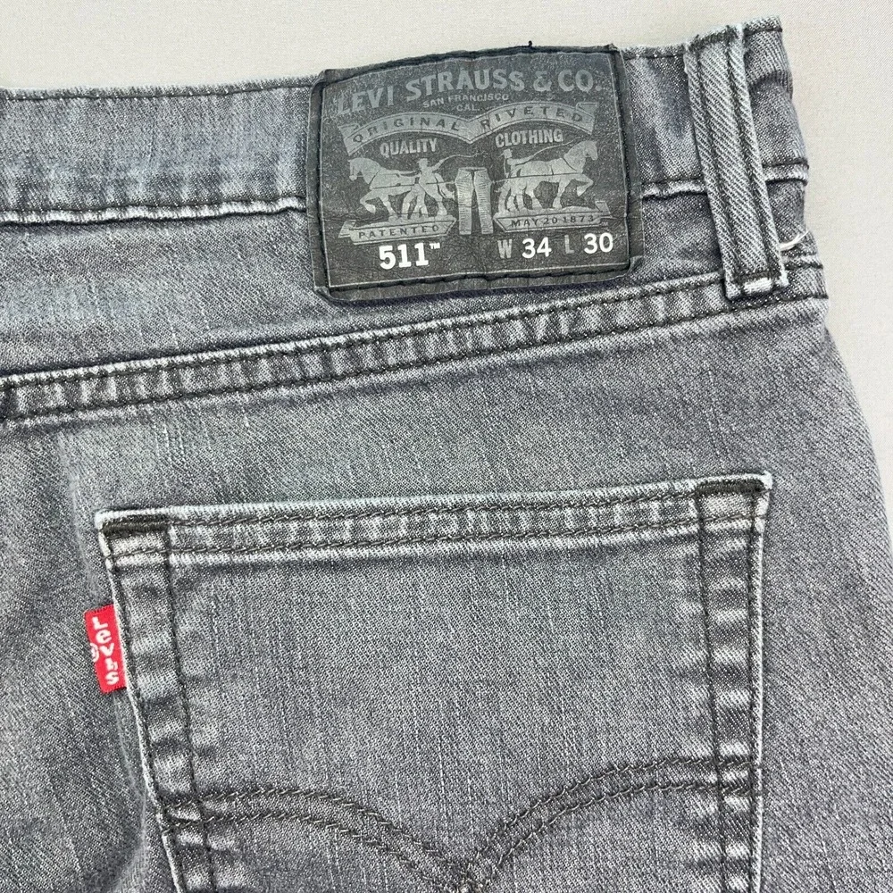Levi's 514 Jeans Gray Straight Leg Stretch Sz 34 Fits 31